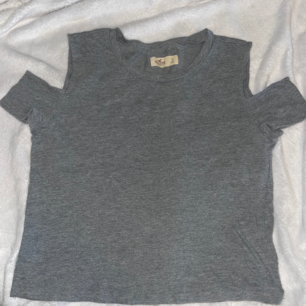 Hollister grey top with cutout shoulders size S